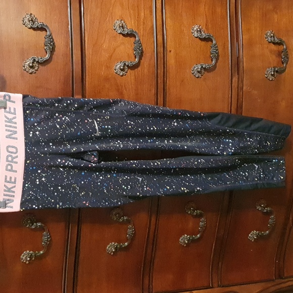 Nike Pants - Nike Pro Confetti Leggings sz Small